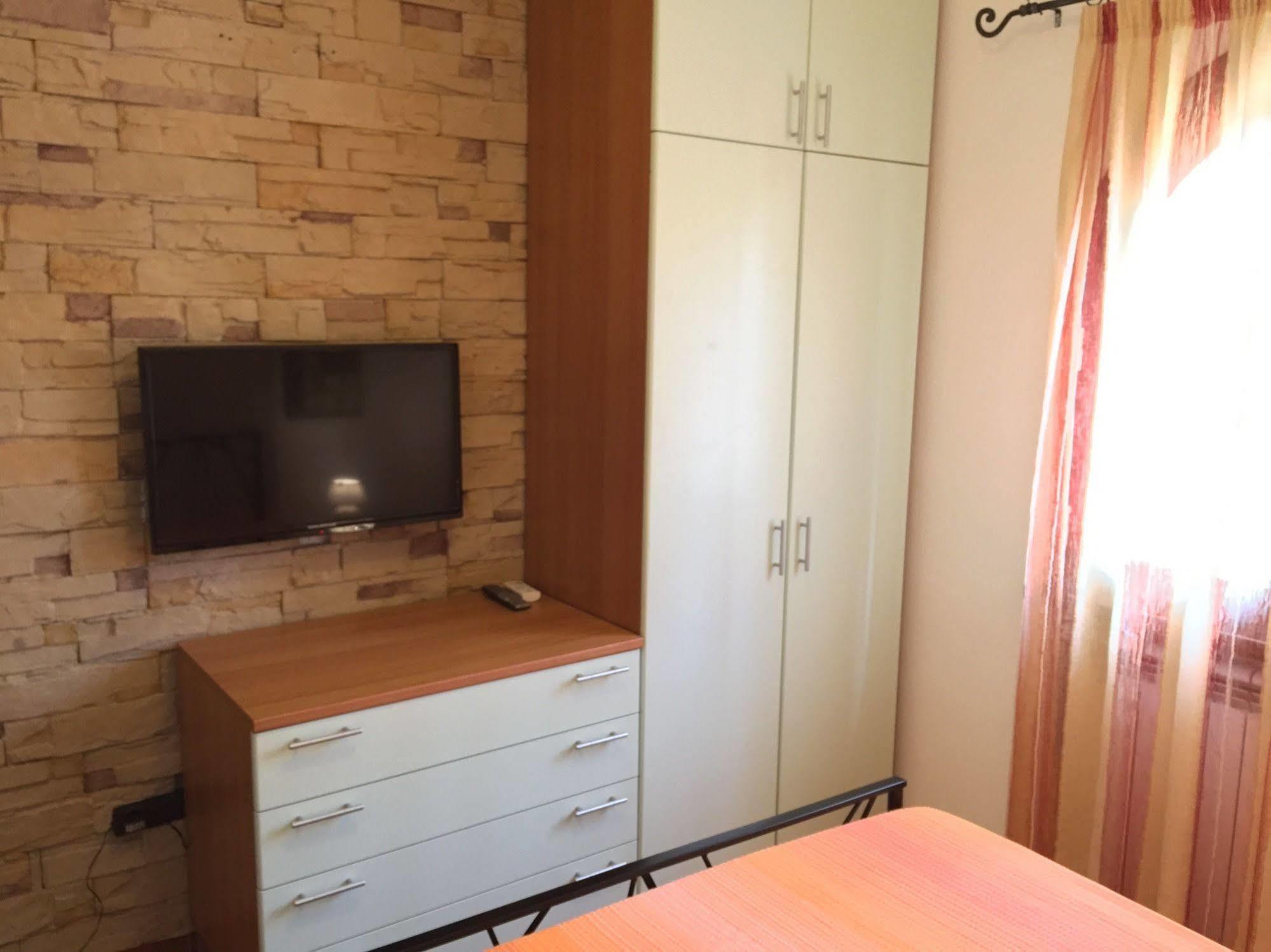 B&B La Dolce Vita Flumini di Quartu Luaran gambar
